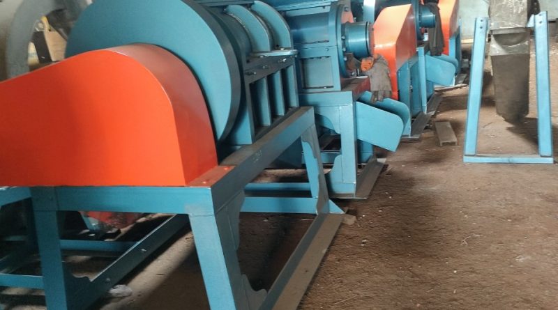 máy băm nhựa PET