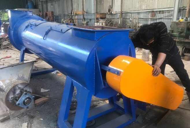 Máy lột nhãn chai PET