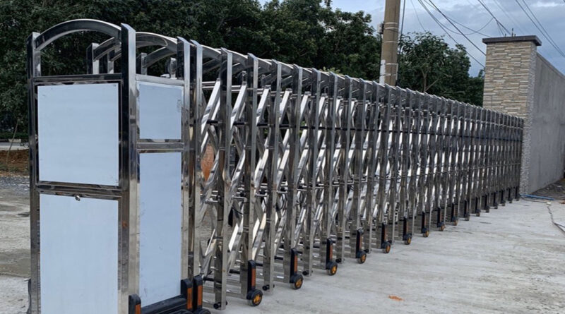 cổng xếp inox 201