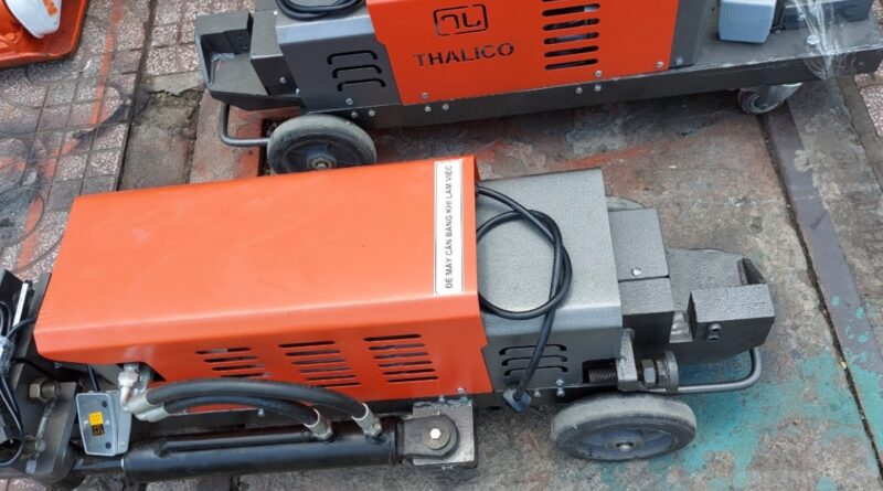 máy cắt sắt thủy lực