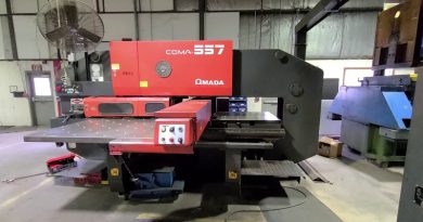 máy đột dập kim loại