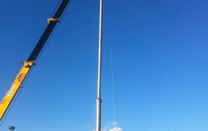 cột cờ inox ngoài trời