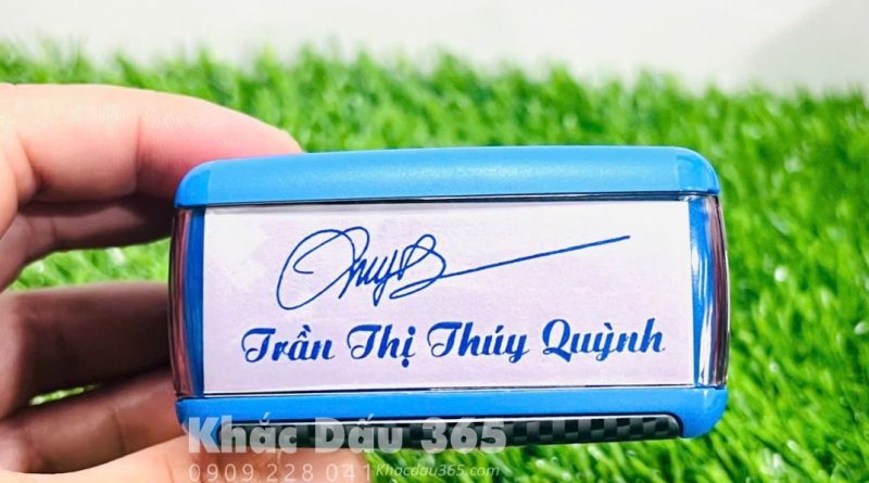 làm mộc chữ ký tphcm