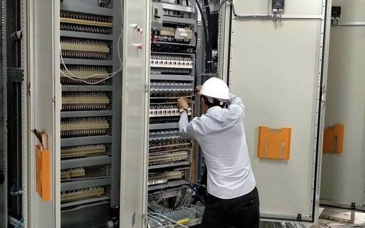 thi công lắp đặt hệ thống điện công nghiệp
