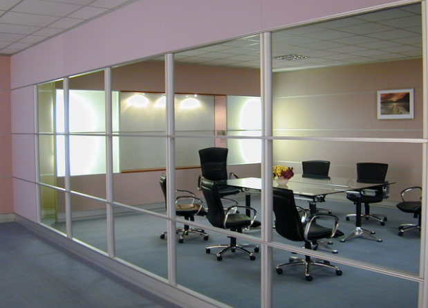 Thi công vách kính TPHCM