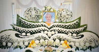 đặt khung ảnh hoa tươi tphcm